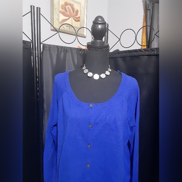 Lane Bryant Royal Blue Button-Down Cardigan Sweater Button Up Size 14/16 Casual - Picture 2 of 8
